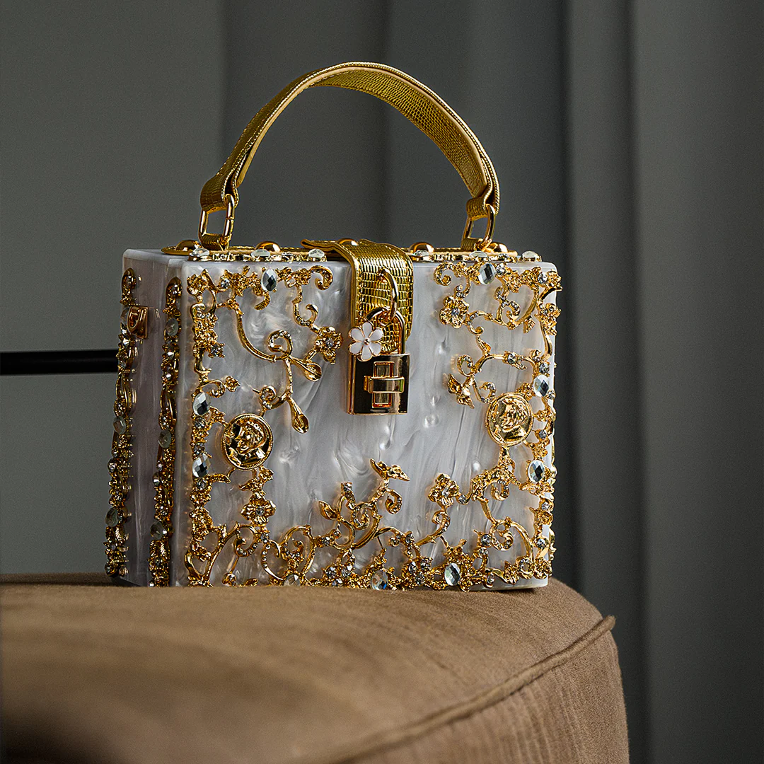 Acrylic Box Handbag - Image 5