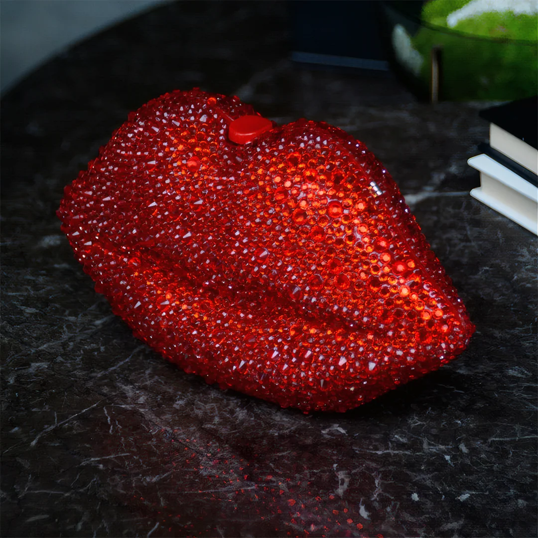 Amour Crystal Clutch Bag - Image 3