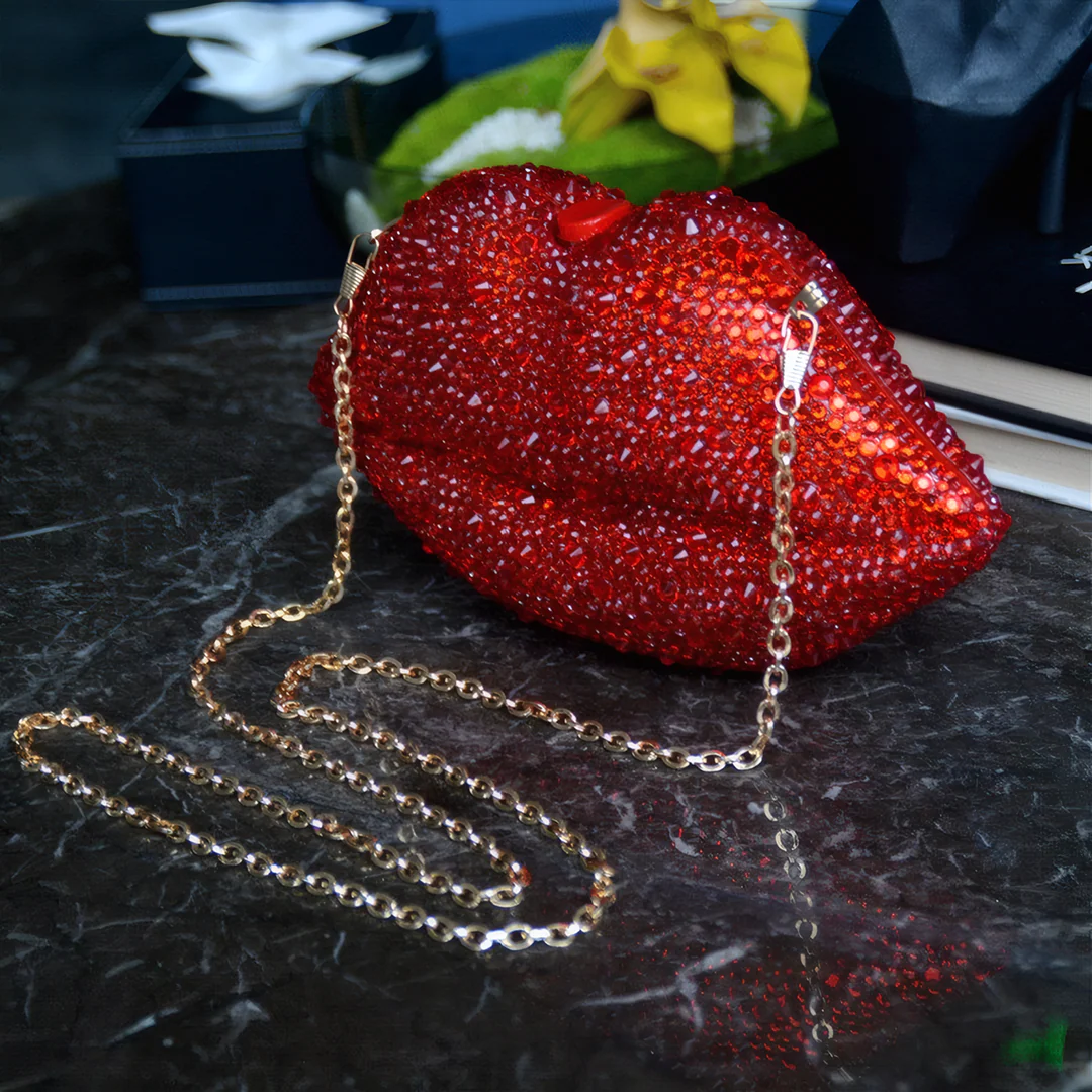 Amour Crystal Clutch Bag - Image 6