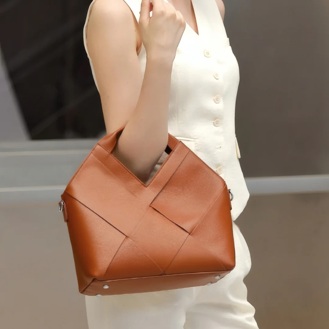 Emilia Handbag - Image 20