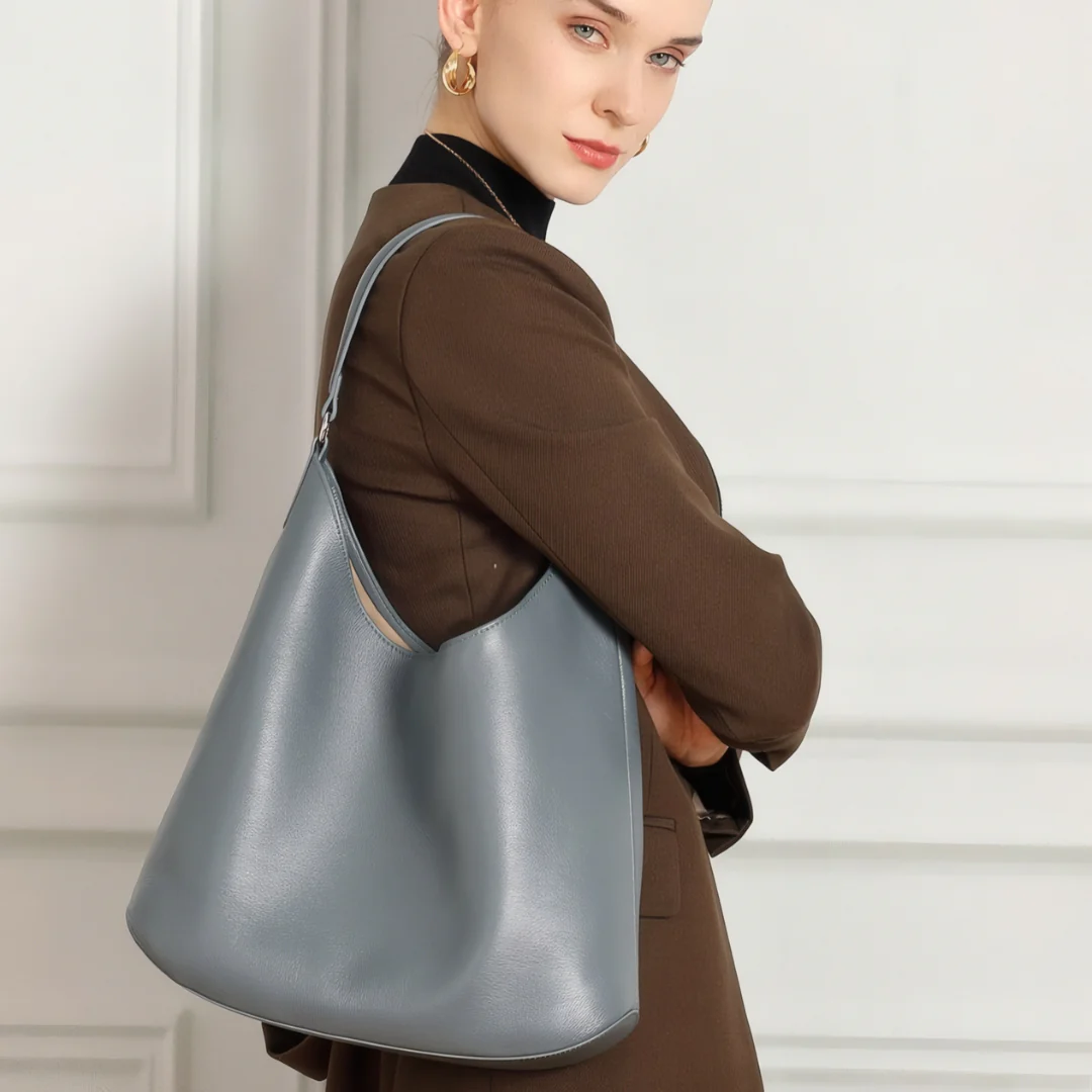 Everyday Ease Shoulder Bag - Image 13