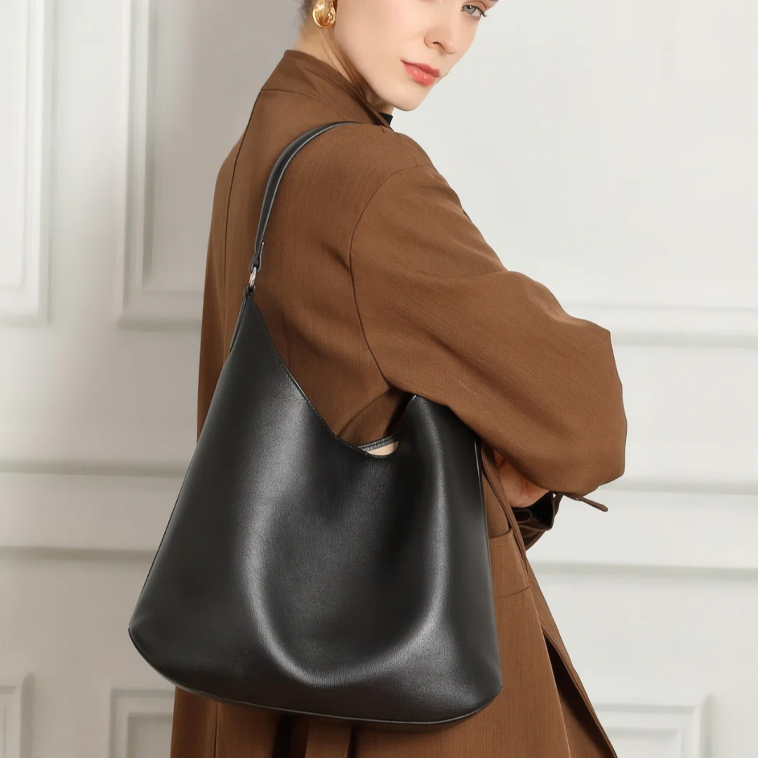 Everyday Ease Shoulder Bag - Image 3