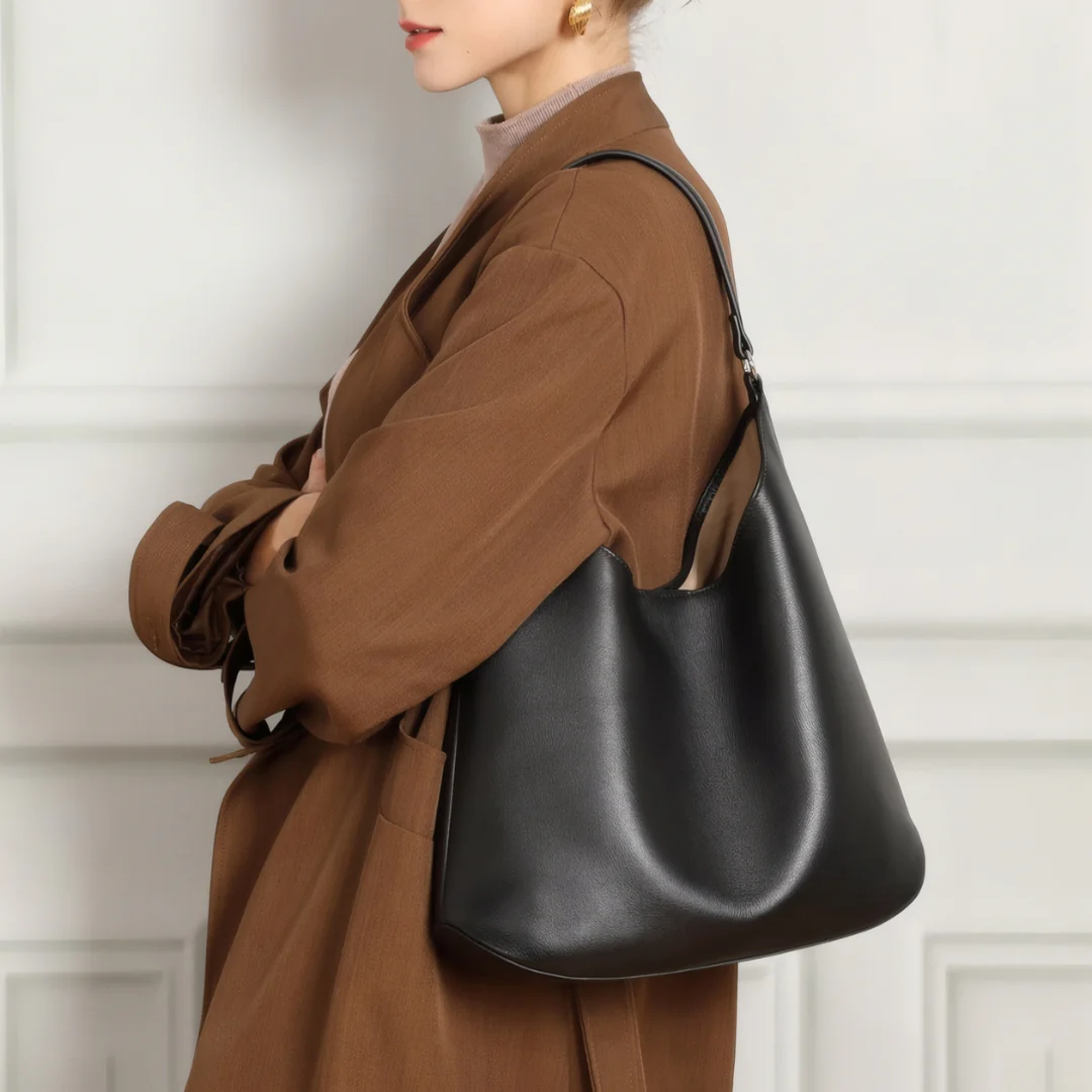 Everyday Ease Shoulder Bag - Image 4