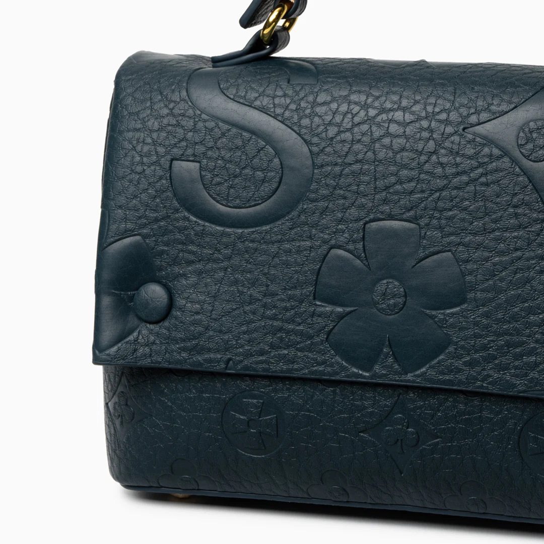 Hana Crossbody Bag - Image 15