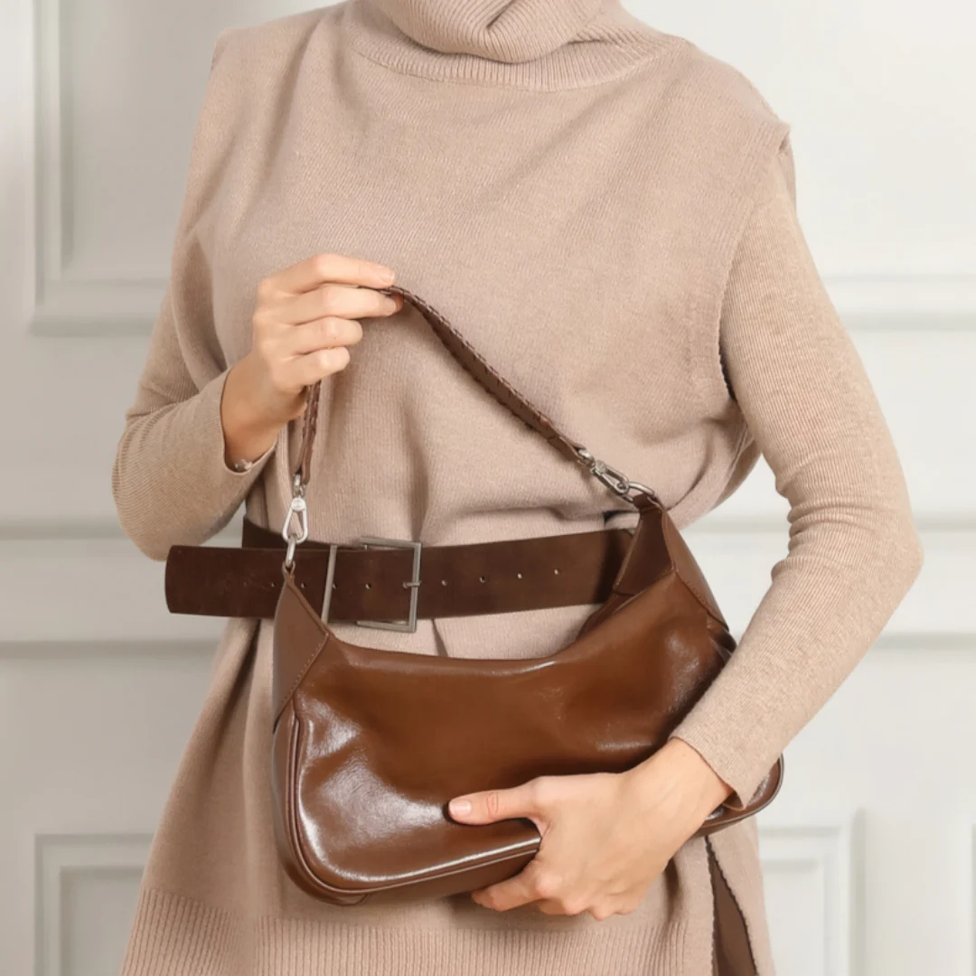 Madeleine Shoulder Bag - Image 22
