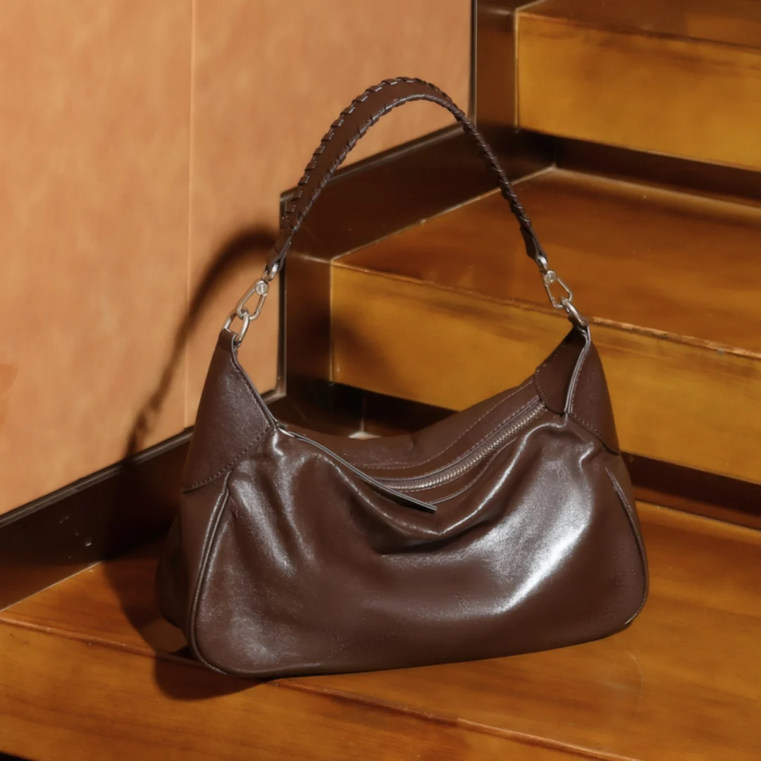 Madeleine Shoulder Bag - Image 30