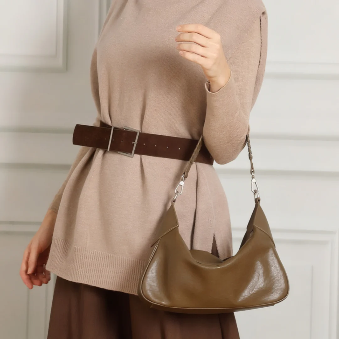 Madeleine Shoulder Bag - Image 53