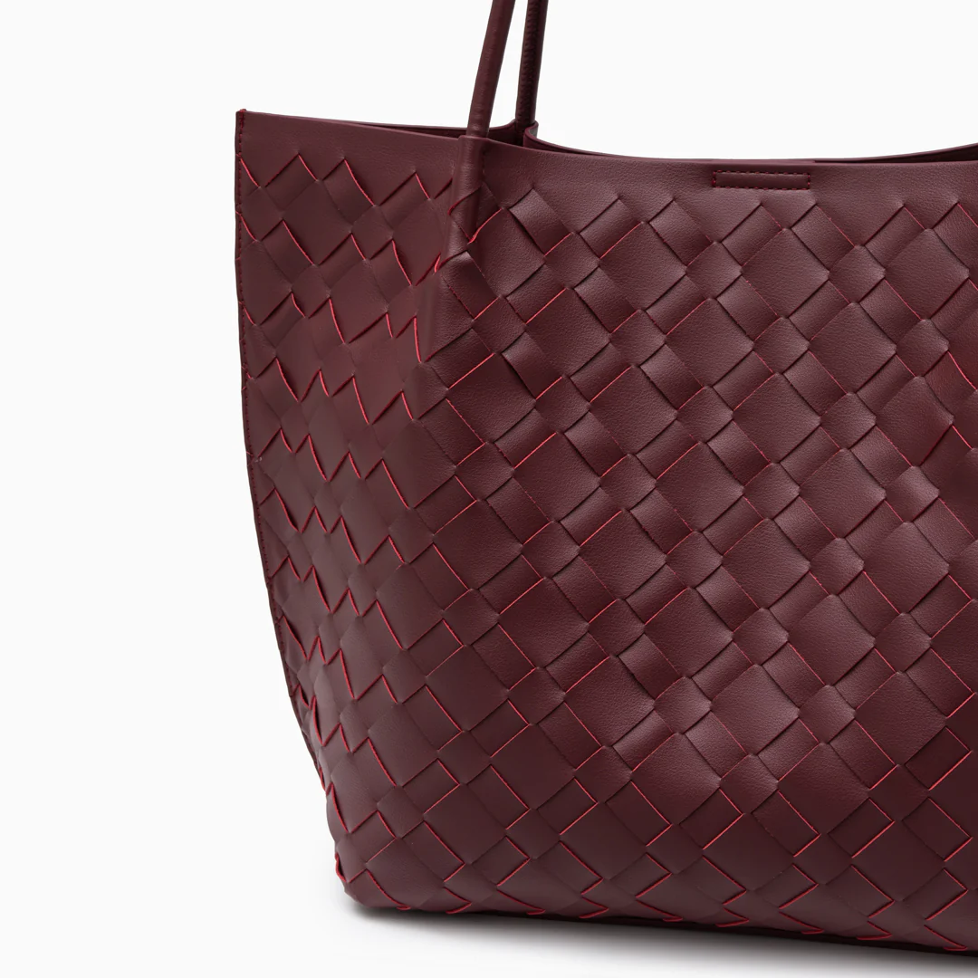 Mila Woven Shoulder Bag - Image 5