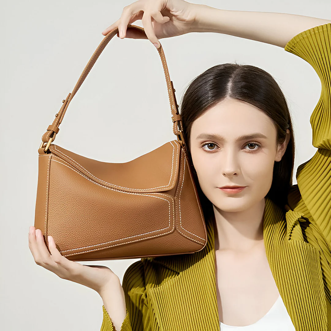 Susanne Shoulder Bag - Image 3